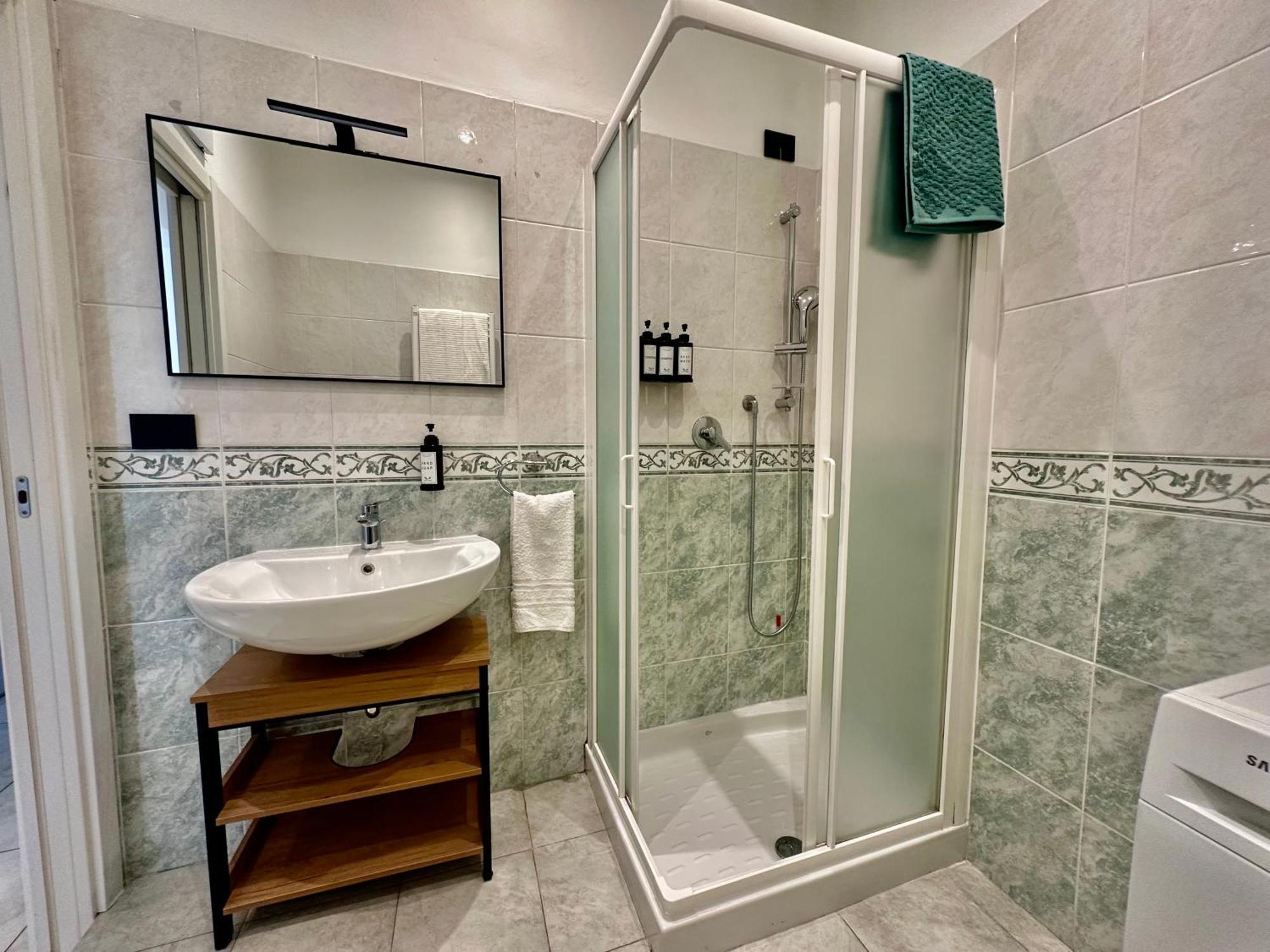 Isola Apartment Milánó Kültér fotó
